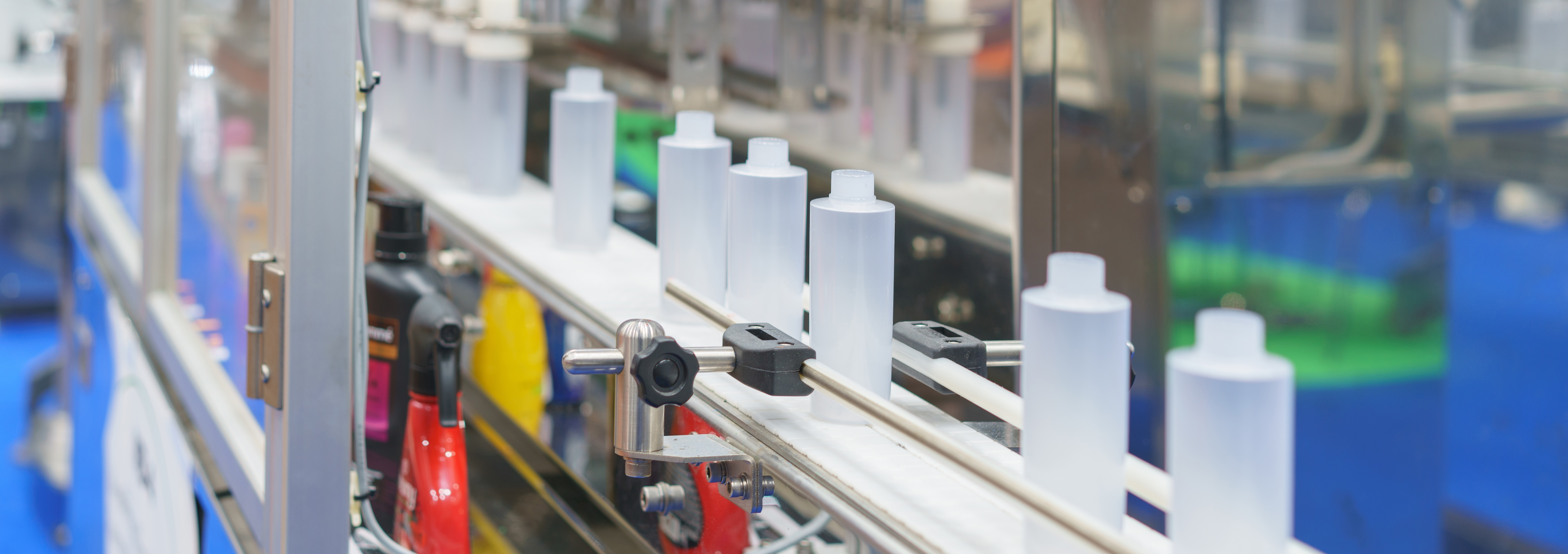 Usługi pakowania Skypack – linia produkcyjna