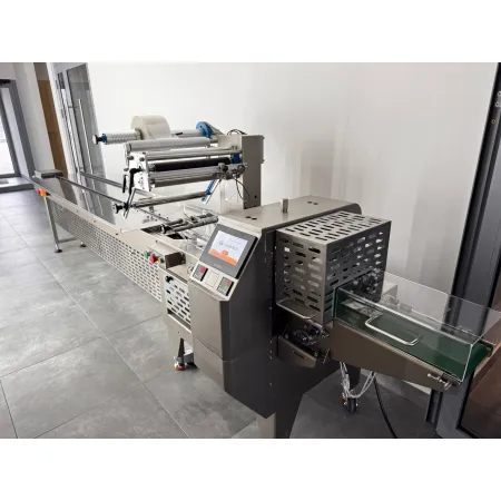 Maszyna pakująca flow pack DFG-350 PRO