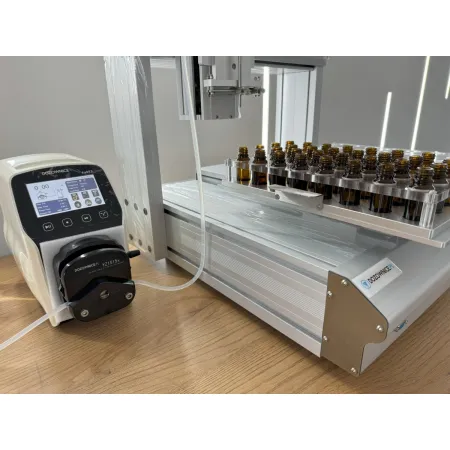 Automatyczny robot rozlewający z pompą perystaltyczną 1